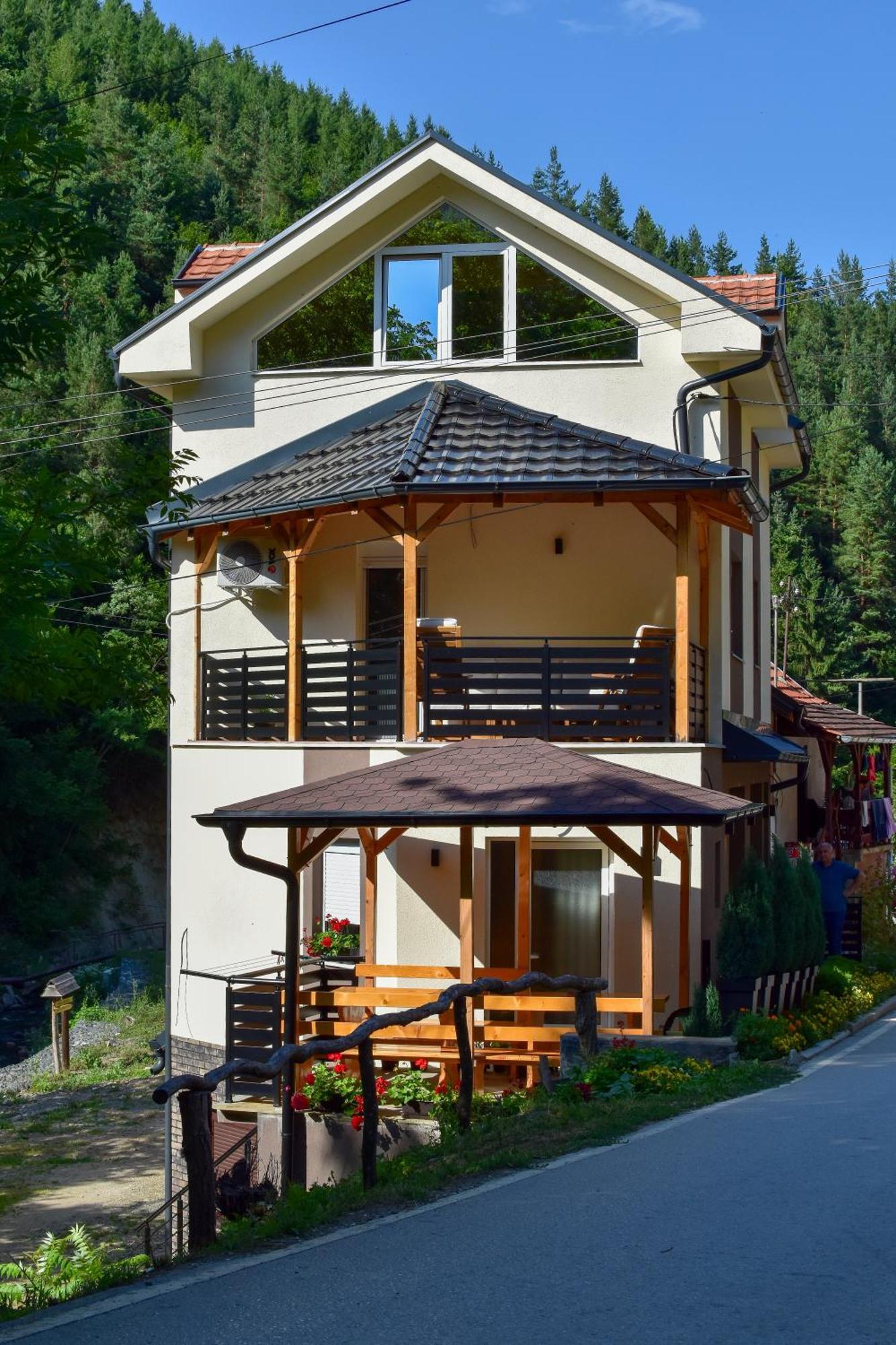 Stiv Apartmani Lukovo Exterior photo